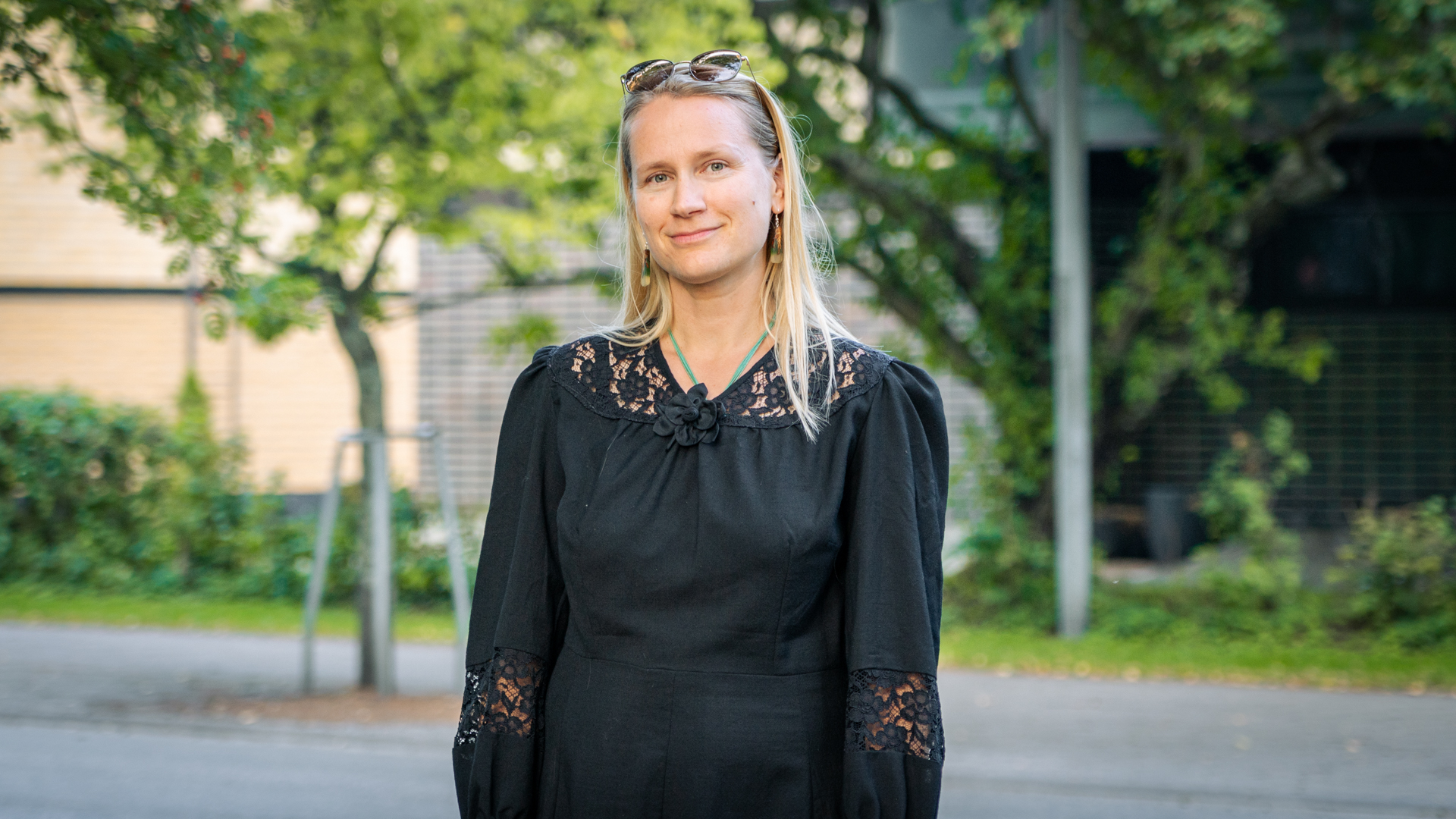 Foto­nii­kan ja met­sä­bio­ta­lou­den ammat­ti­lai­sia 